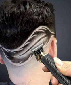 Schnurloser Haarschneider ohne Lücken